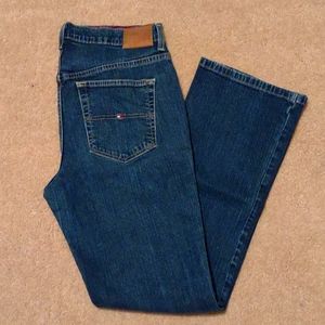 TOMMY HILFIGER JEANS